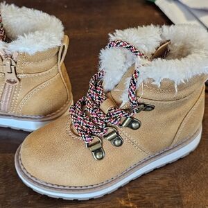 Tan and White Ankle Boots with Fluffy Lining